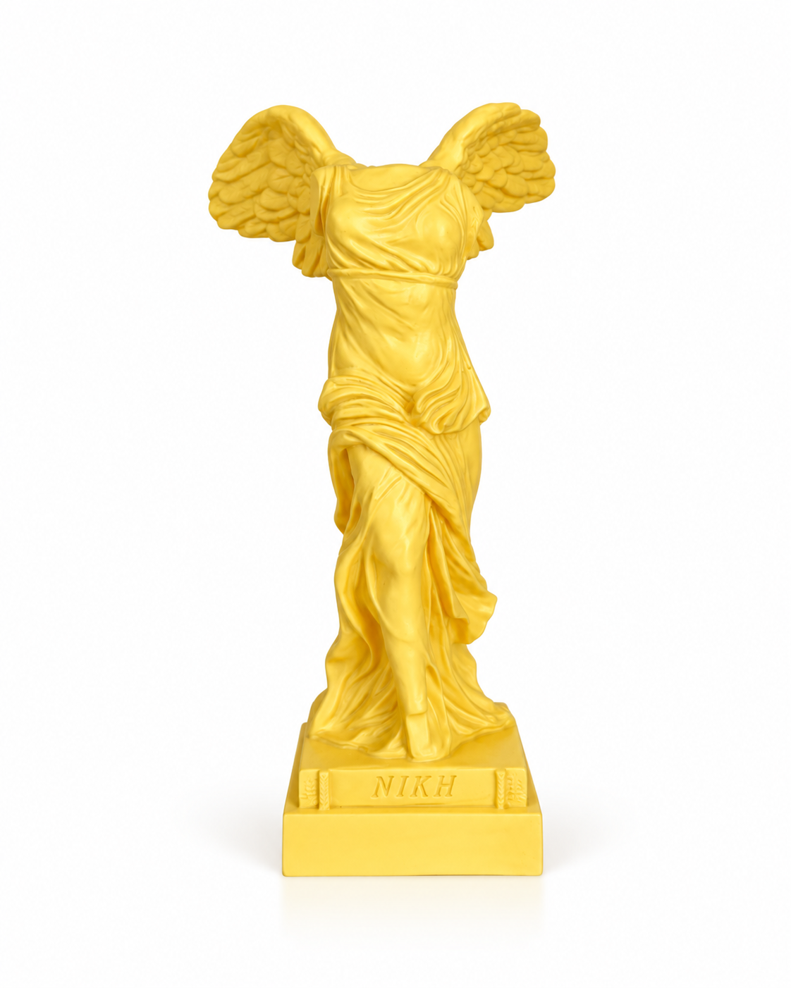 Victory of Samothrace replica — image 4