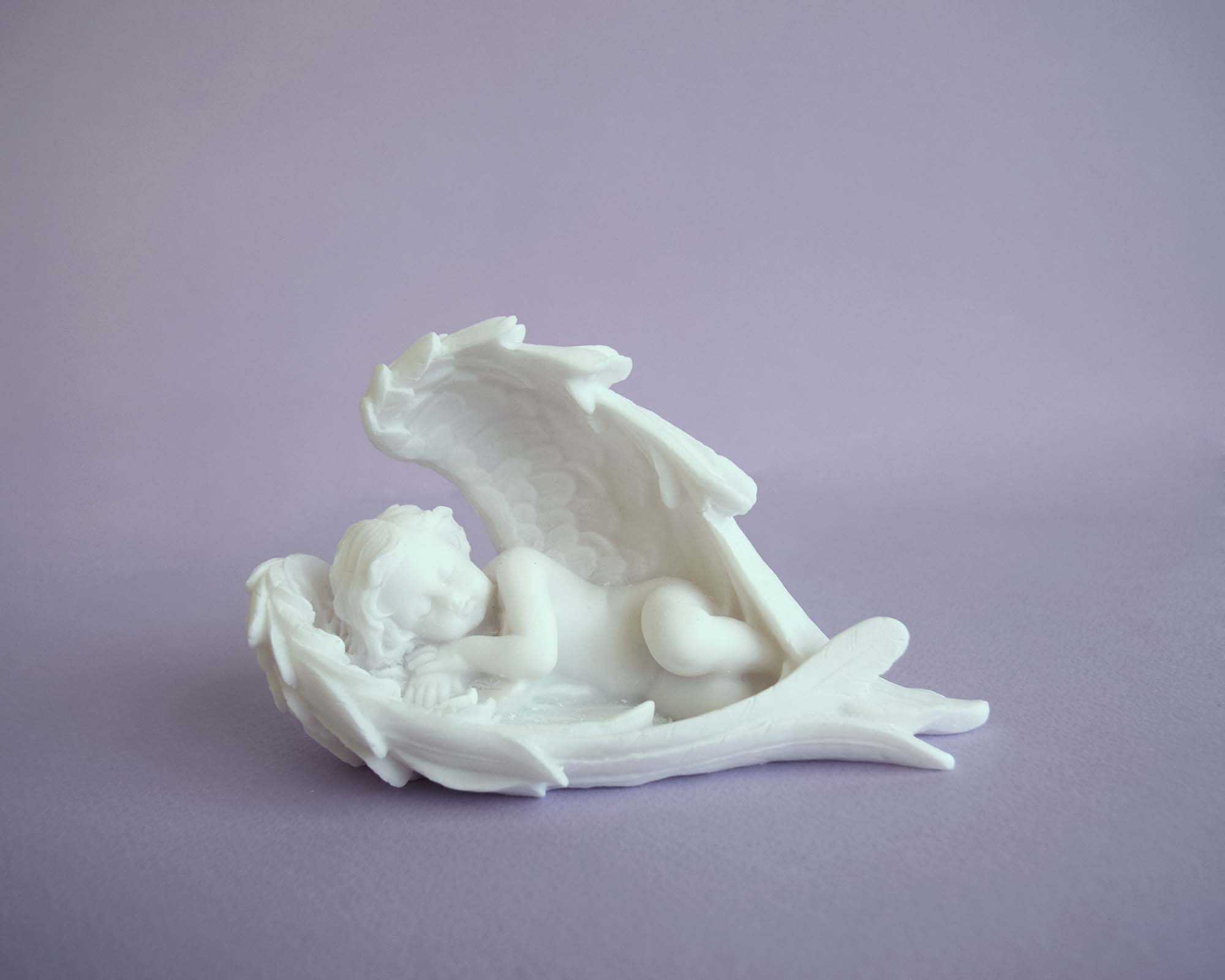 Angel sleeping left view statue — image 2