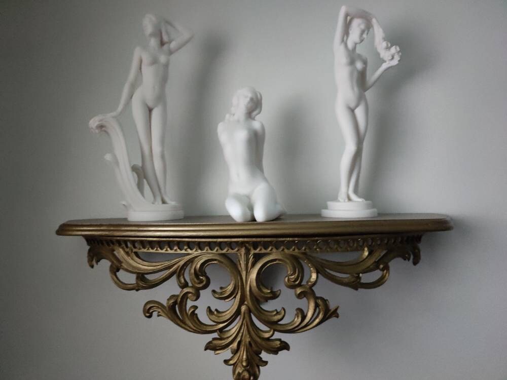 Aphrodite sits on her knees - Greek Goddess of beauty — image 2