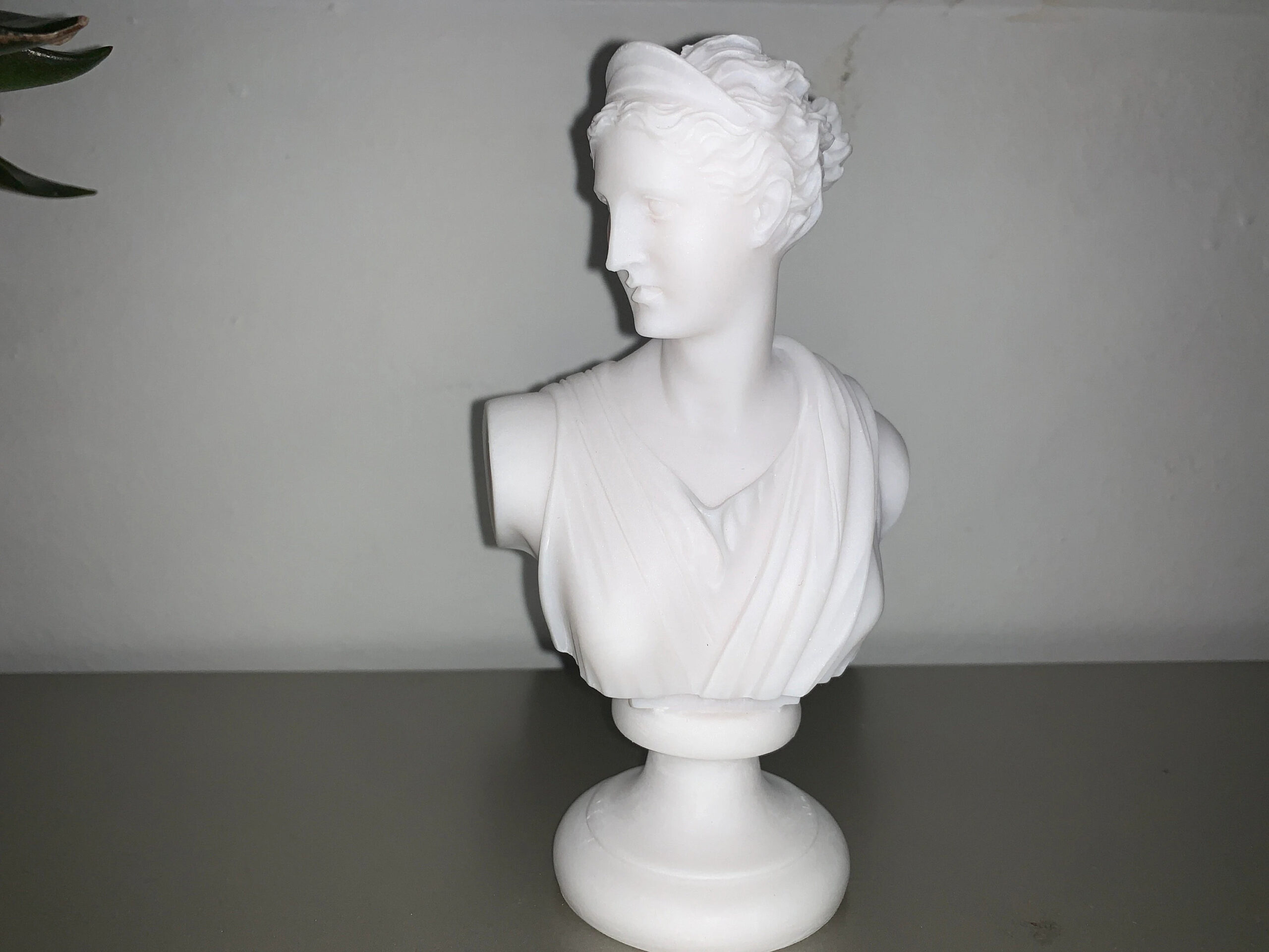 Artemis bust statue — image 3