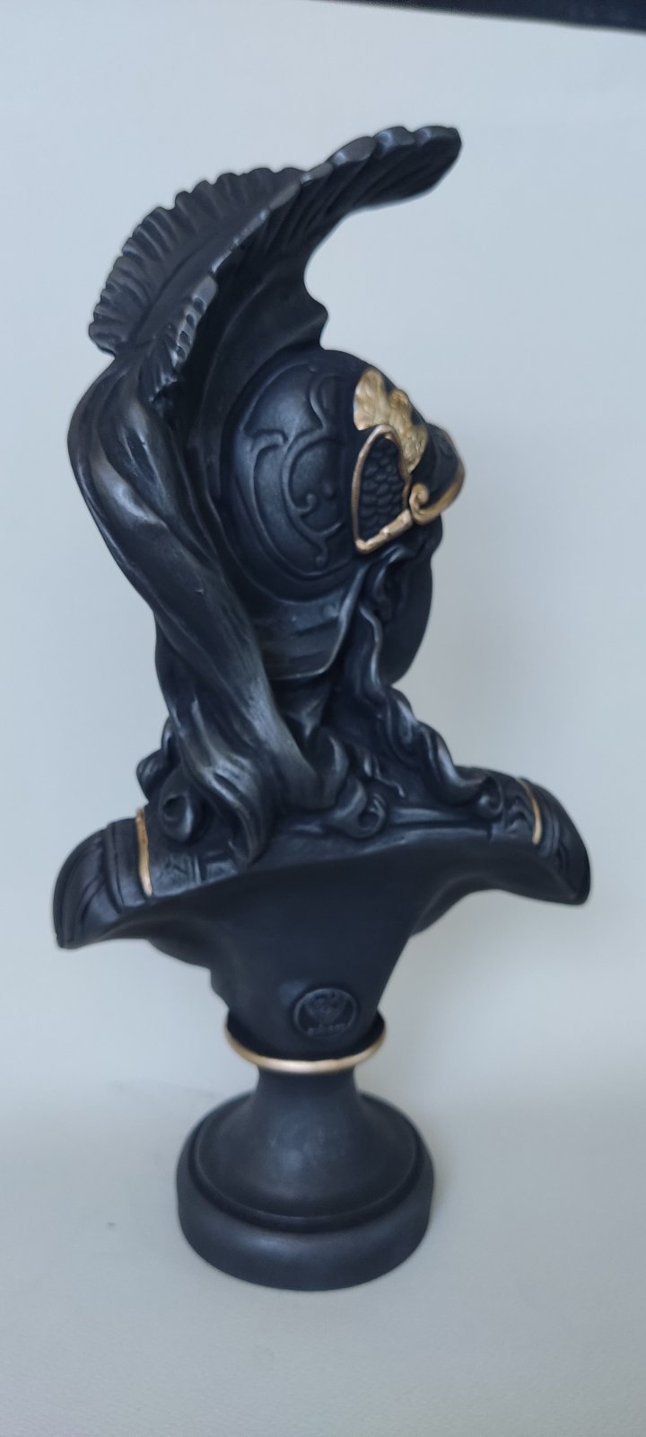Athena profile view Bust statue — image 6