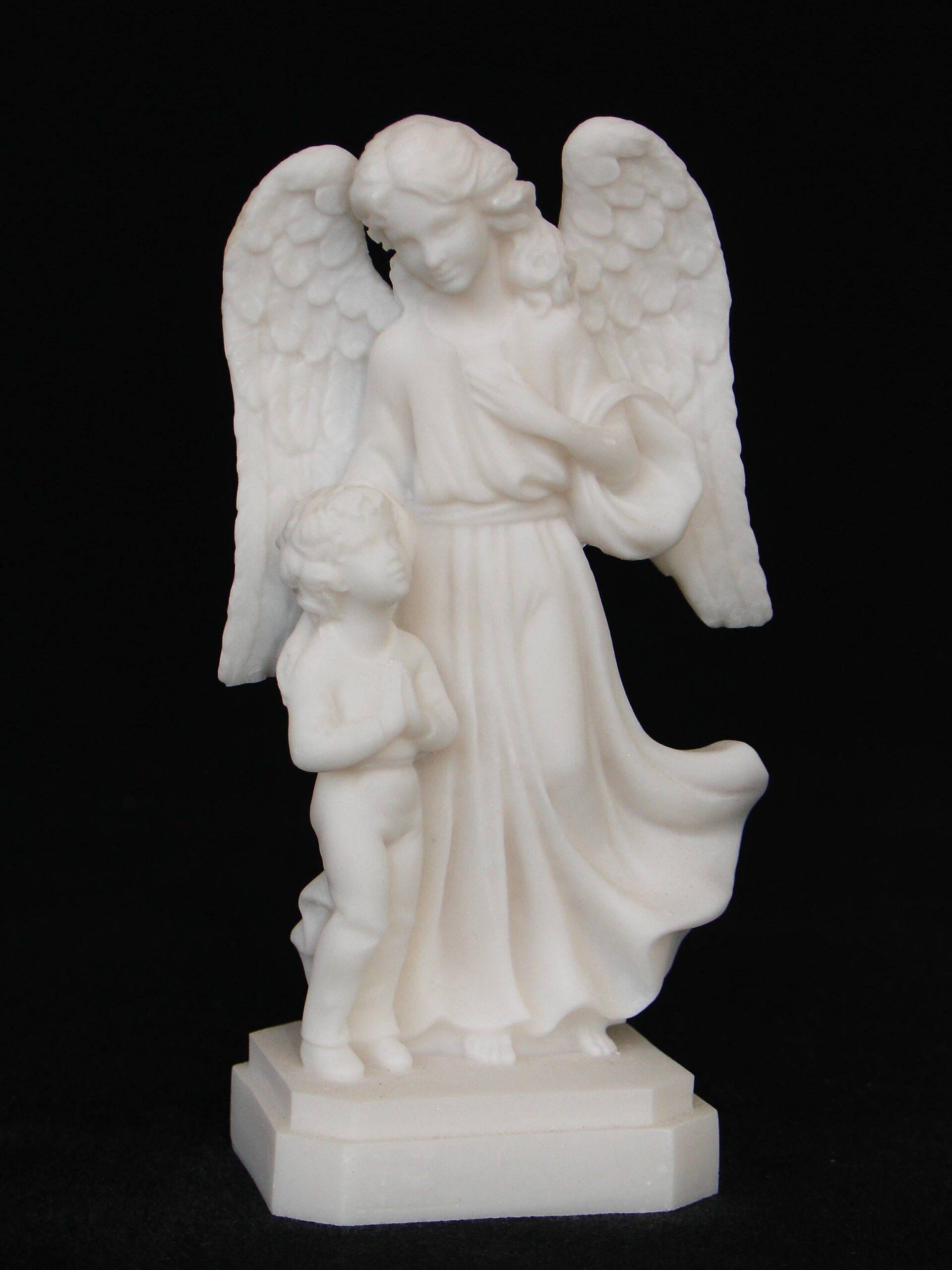 Guardian Angel with a boy praying statue — image 2