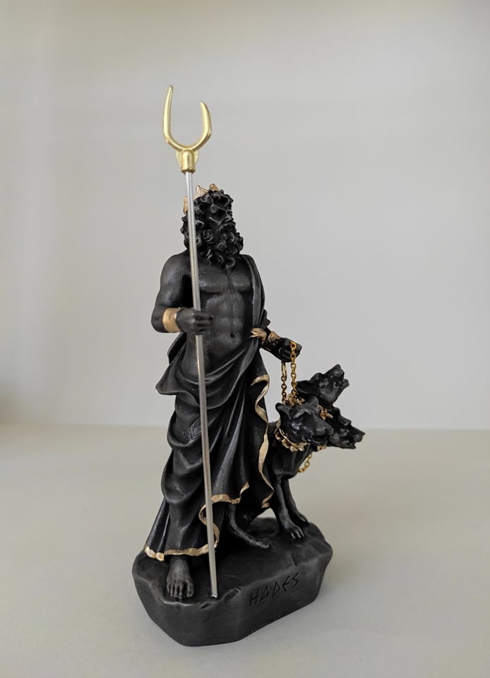 Hades statue with Cerberus — image 6