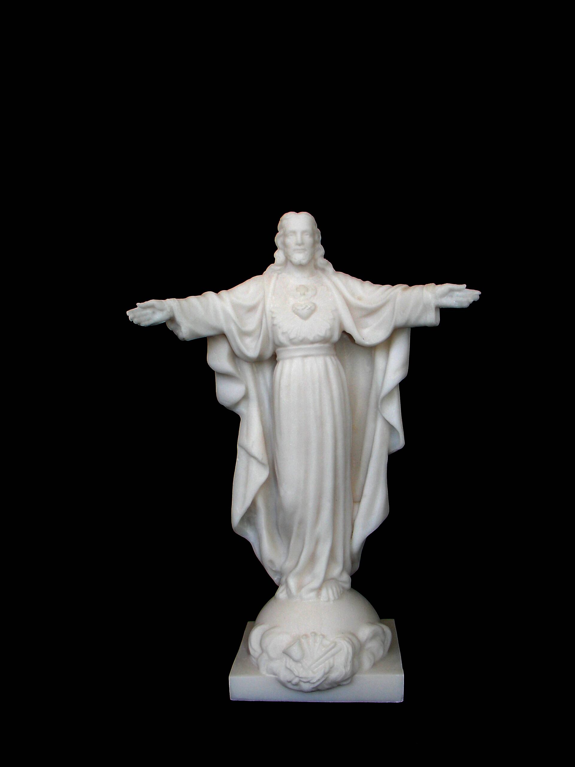 Jesus Christ with open hands statue — image 3