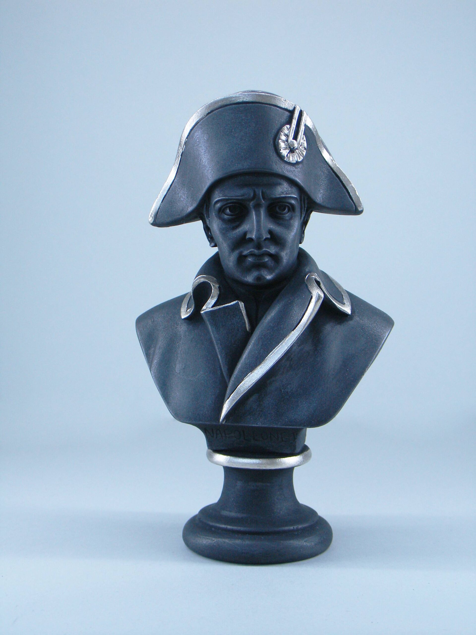 Napoleon Bonaparte bust statue