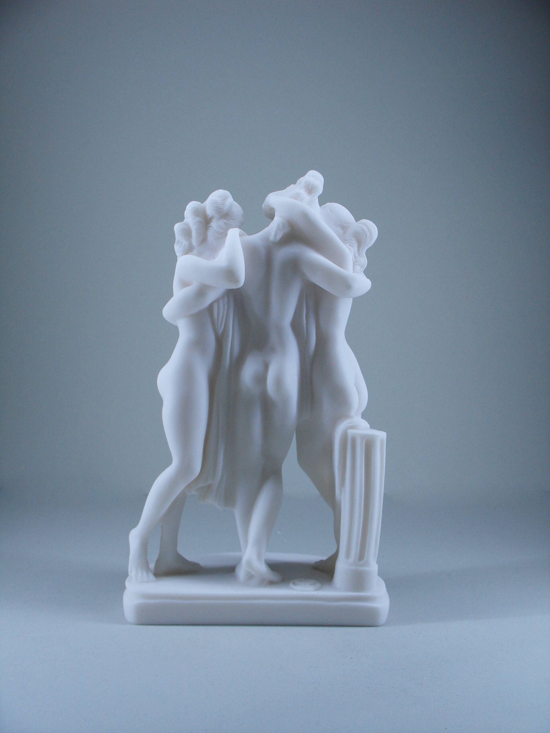 The 3 Graces nude — image 2